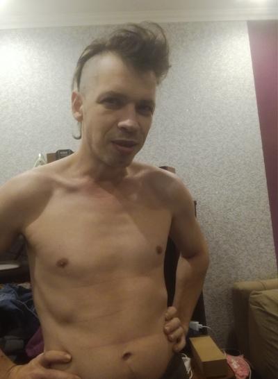 Юрий Мартынов